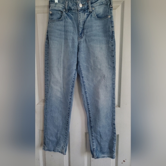 Pilcro The Vintage Stretch Distressed Womans Jeans, Size 27 - Picture 3 of 9